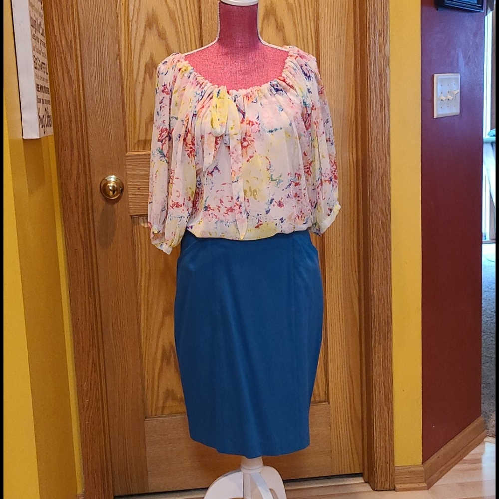 In Case Blouse - Picture 6 of 6